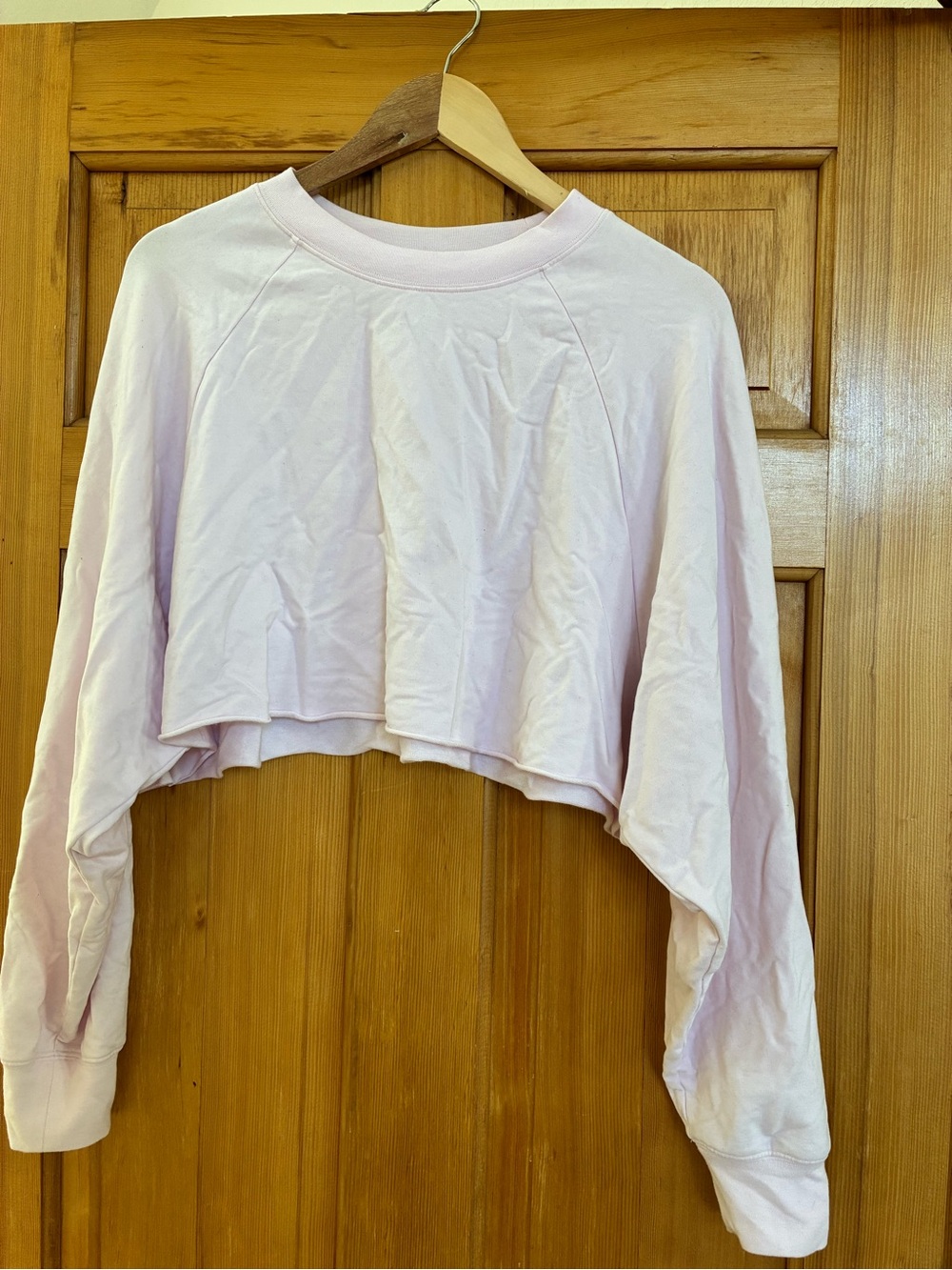 ALO Yoga Pale Pink Cropped Long-Sleeve Pullover - Picture 1 of 3